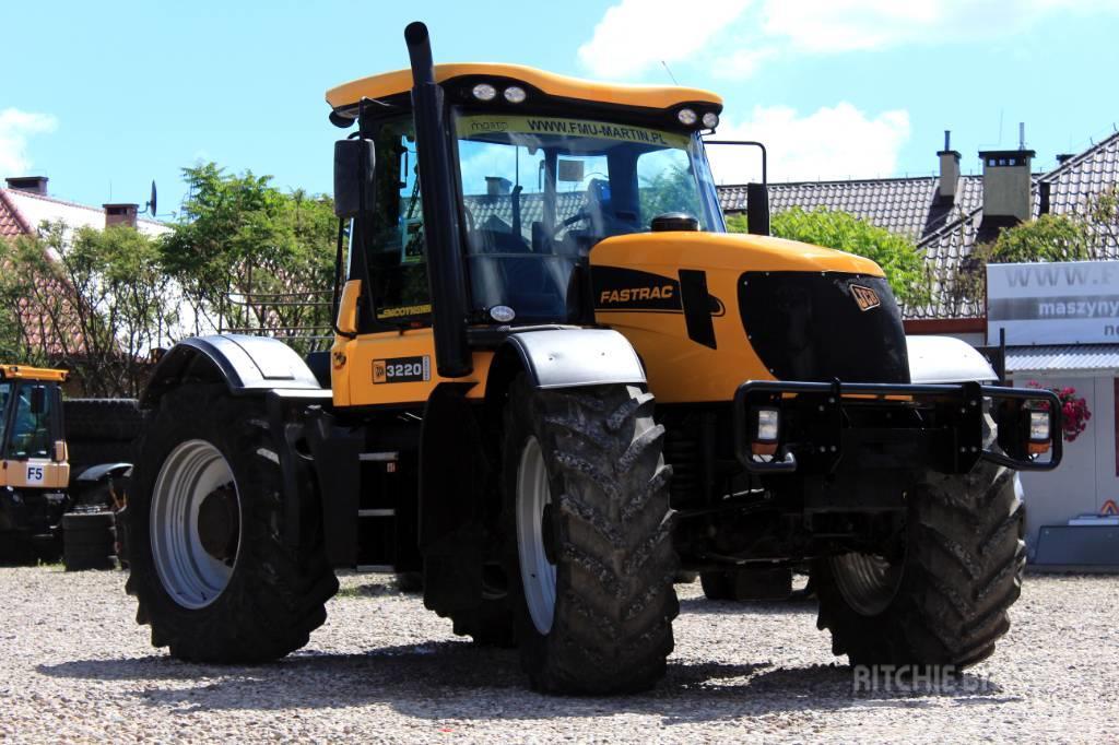 JCB Fastrac 3220-65 Traktorji