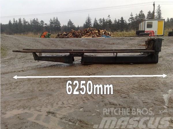 Timberjack 1110 long wagon frame Podvozje in vzmetenje