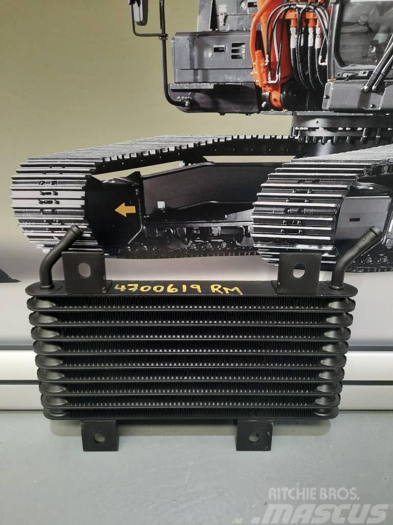 Hitachi Fuel Cooler - 4700619 Motorji