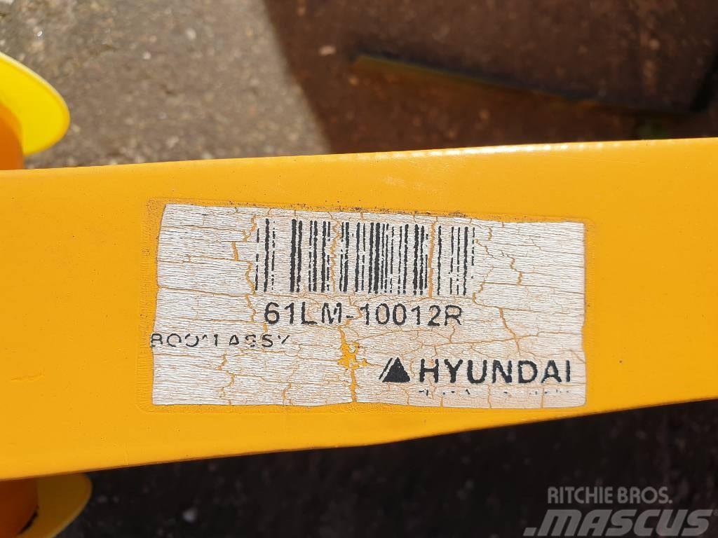Hyundai Loader boom HL757 Podvozje in vzmetenje