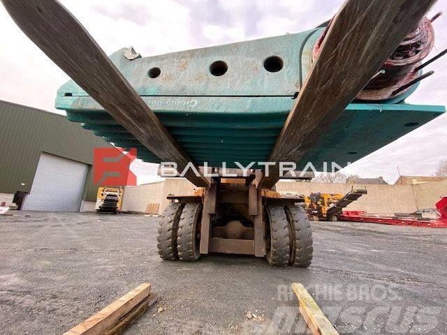  Powerscreen/Pegson 44×28 Mainframe and Swing Jaw S Drobilci