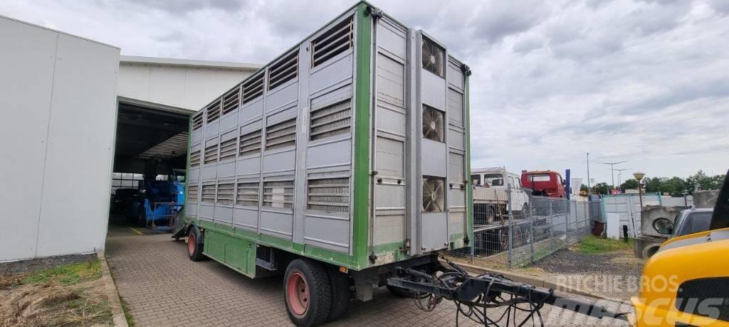  Przyczepa 2 osiowa do transportu zwierząt Prikolice za prevoz živine