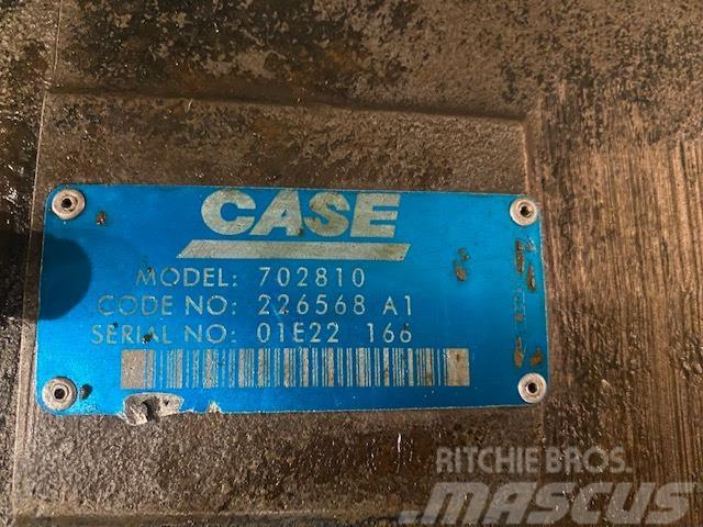 CASE 821 c hydraulic parts Kolesni nakladalci