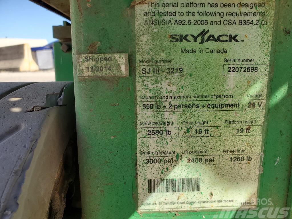 SkyJack SJ111-3219 Škarjaste dvižne ploščadi