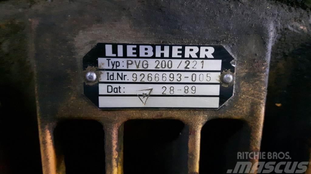 Liebherr L 531 - PVG 200 / 221 - Transmission/Getriebe Menjalnik