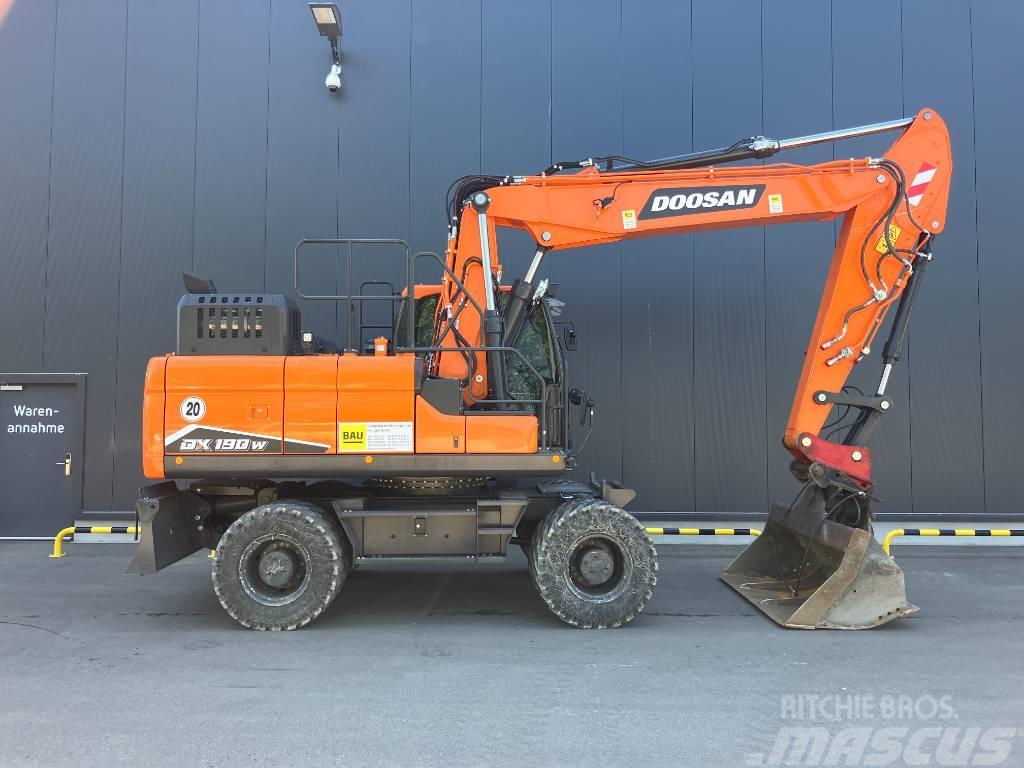 Doosan DX 190 W-7 Mobilbagger Bagri na kolesih