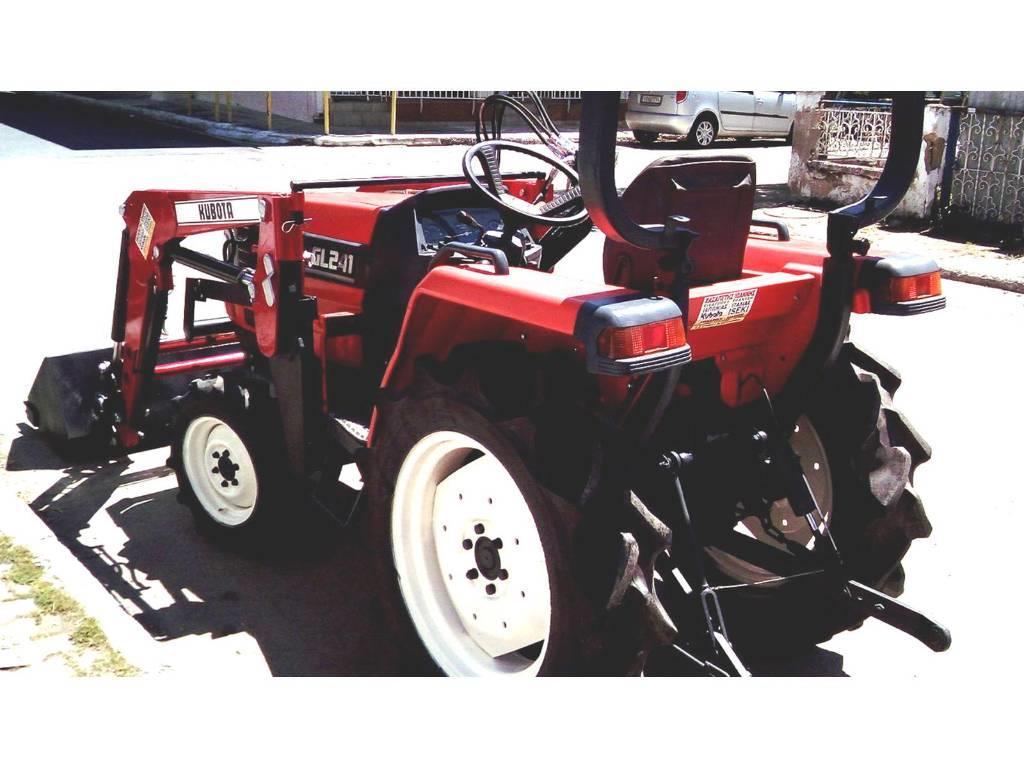 Kubota GL-241 Grandel 4wd με φορτωτή Traktorji
