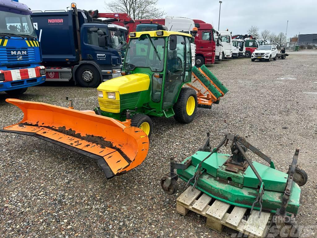 John Deere 2720 with equipment Manjši traktorji