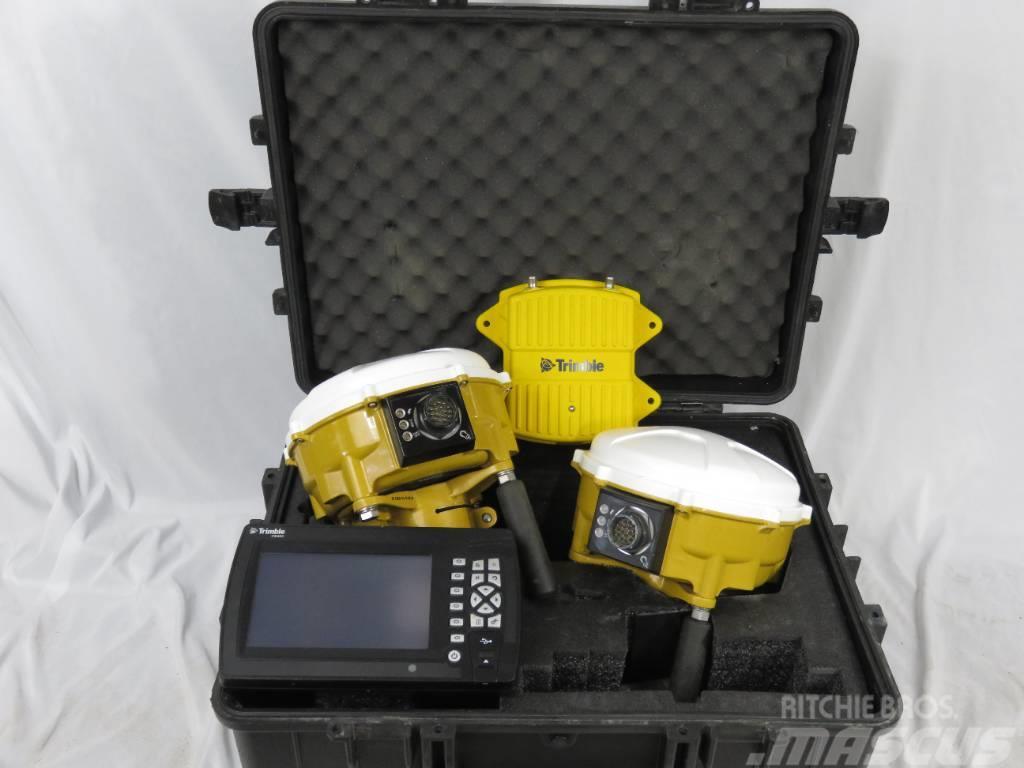 Trimble GCS900 Dozer GPS Kit w/ CB460, MS995's, SNR934 Drugi deli
