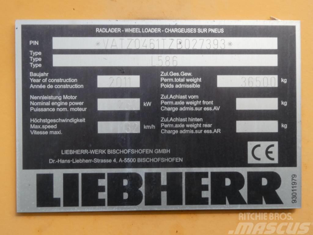 Liebherr L 586 2Plus2 Kolesni nakladalci