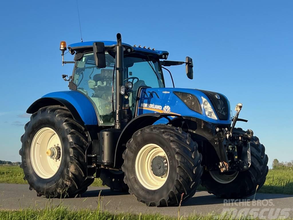 New Holland T7.245 autocommand Traktorji
