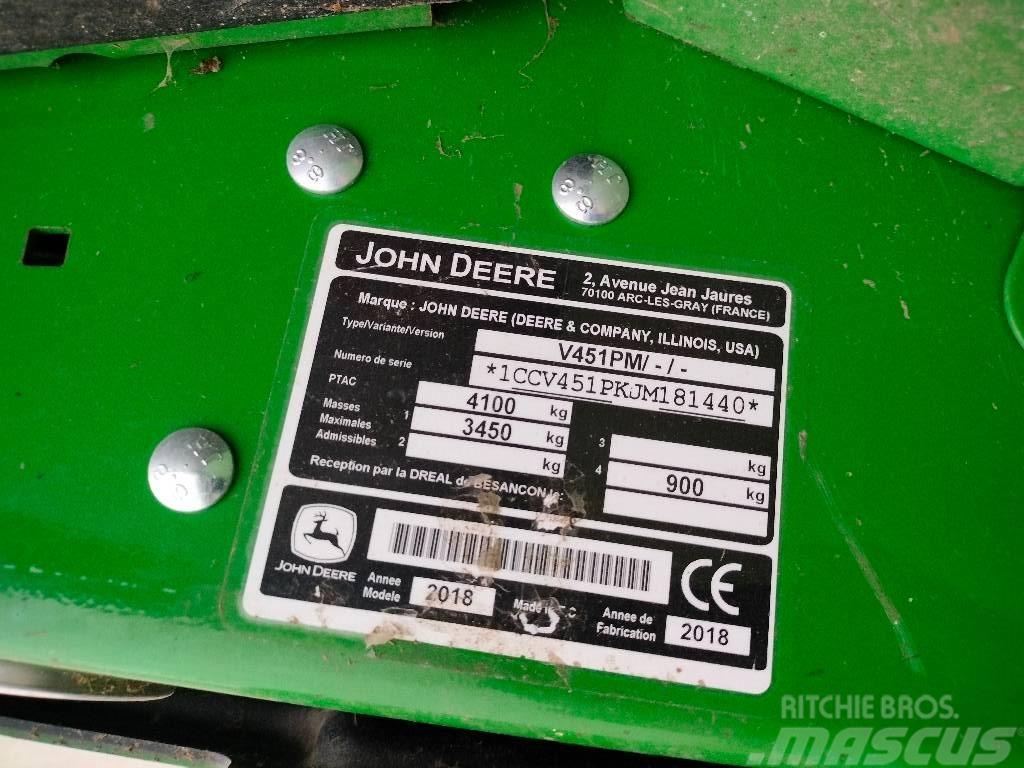 John Deere V451M Balirke (okrogle bale)