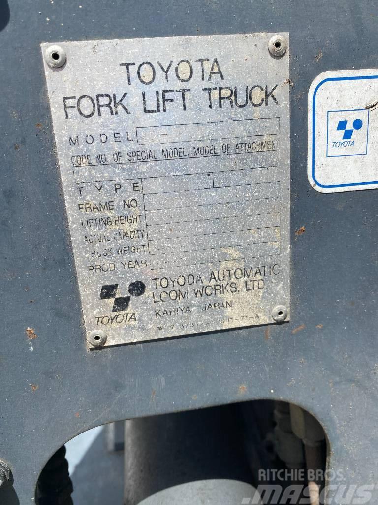 Toyota 42-6FG15 Plinski viličarji