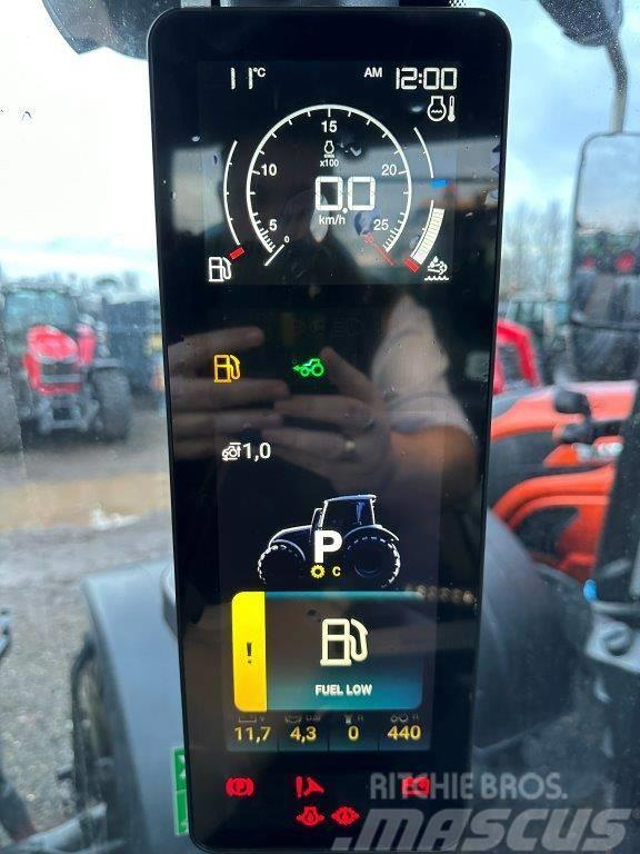 Valtra T 235 Direct Traktorji