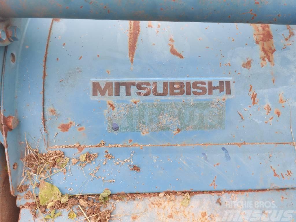 Mitsubishi Kesantoleikkuri Kosilnice za pašnike