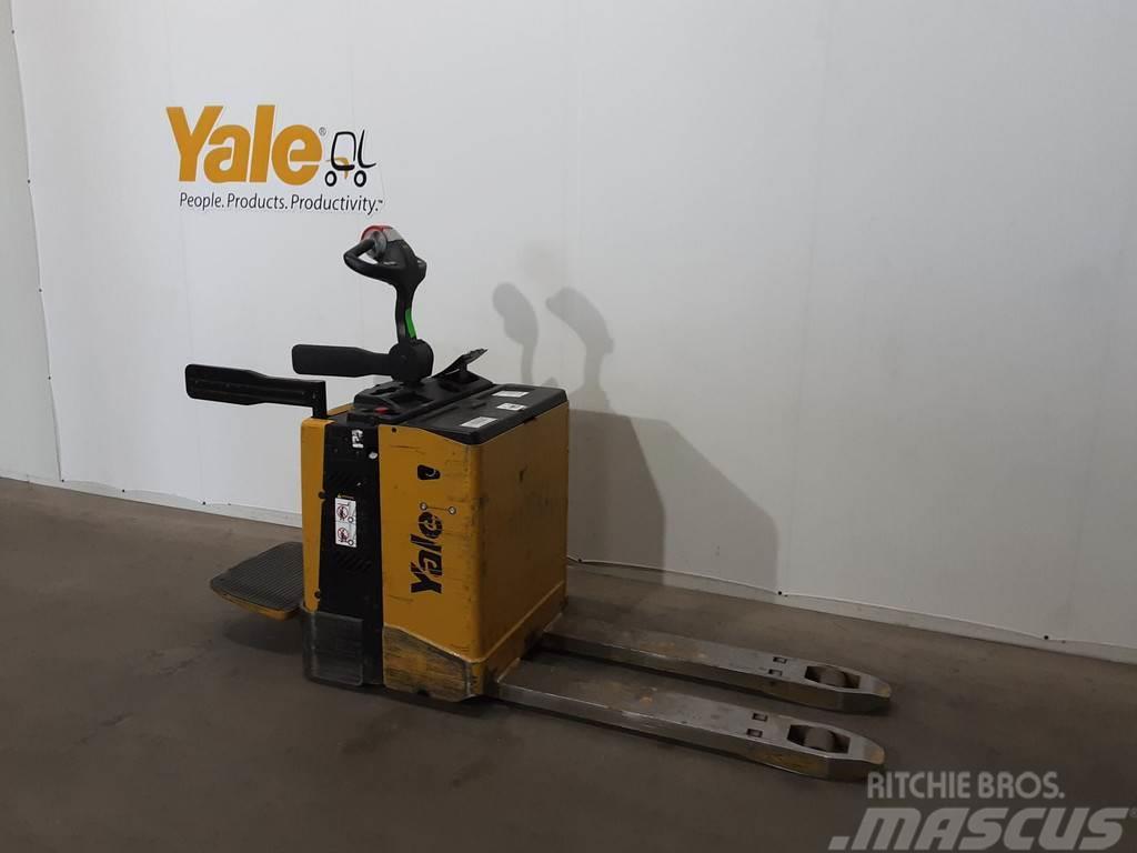 Yale MP20X Električni nizko dvižni viličar s stojiščem
