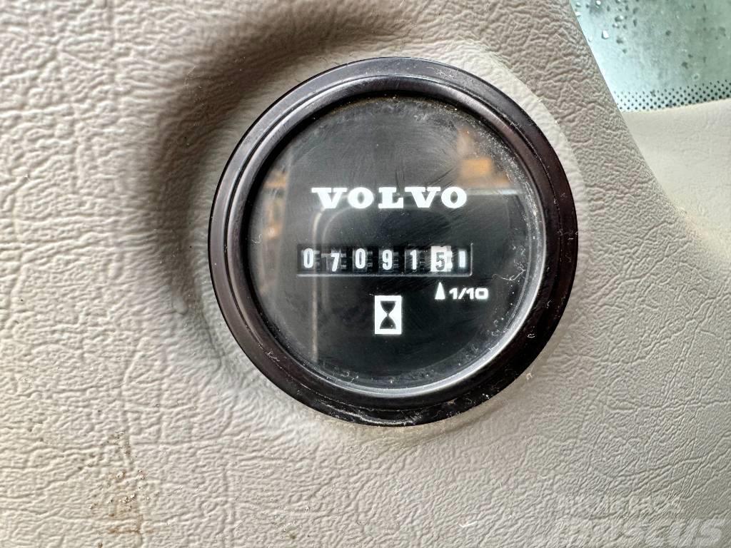 Volvo EW140D Excellent Condition / Low Hours / CE Bagri na kolesih