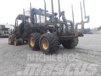 Ponsse Buffalo breaking for parts Gozdarski traktorji
