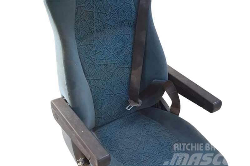 Seat with Safety Belt Drugi tovornjaki