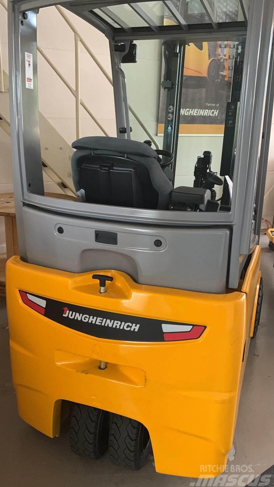 Jungheinrich EFG216k Neumaschine Električni viličarji