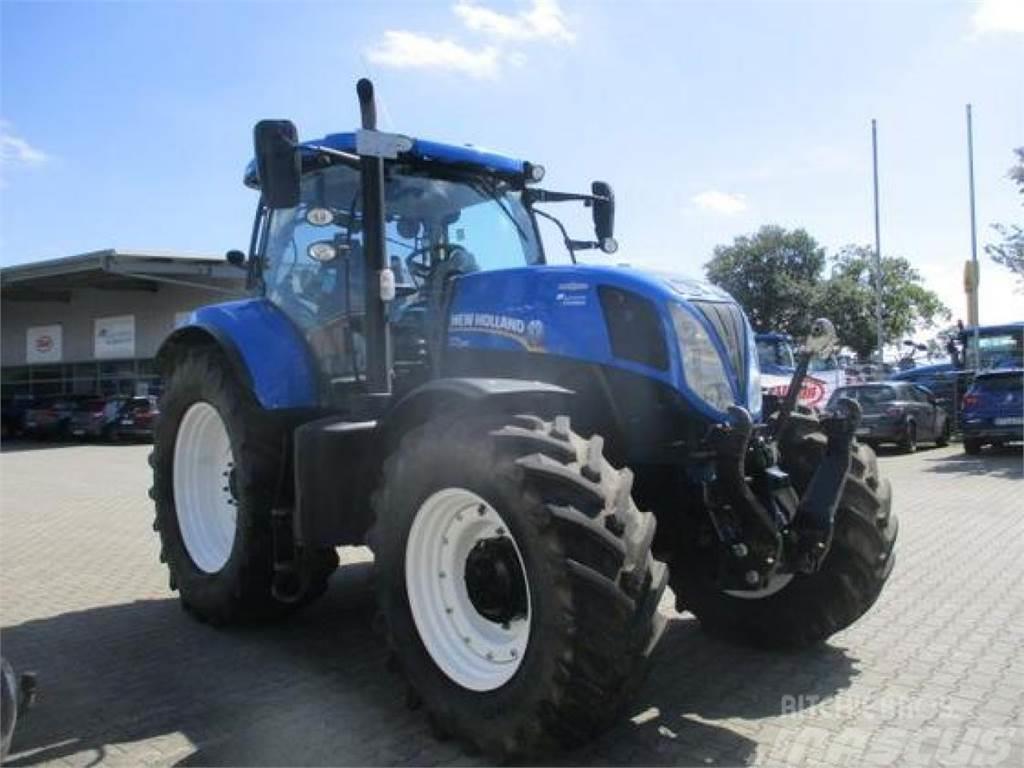 New Holland T7.200 AC Traktorji