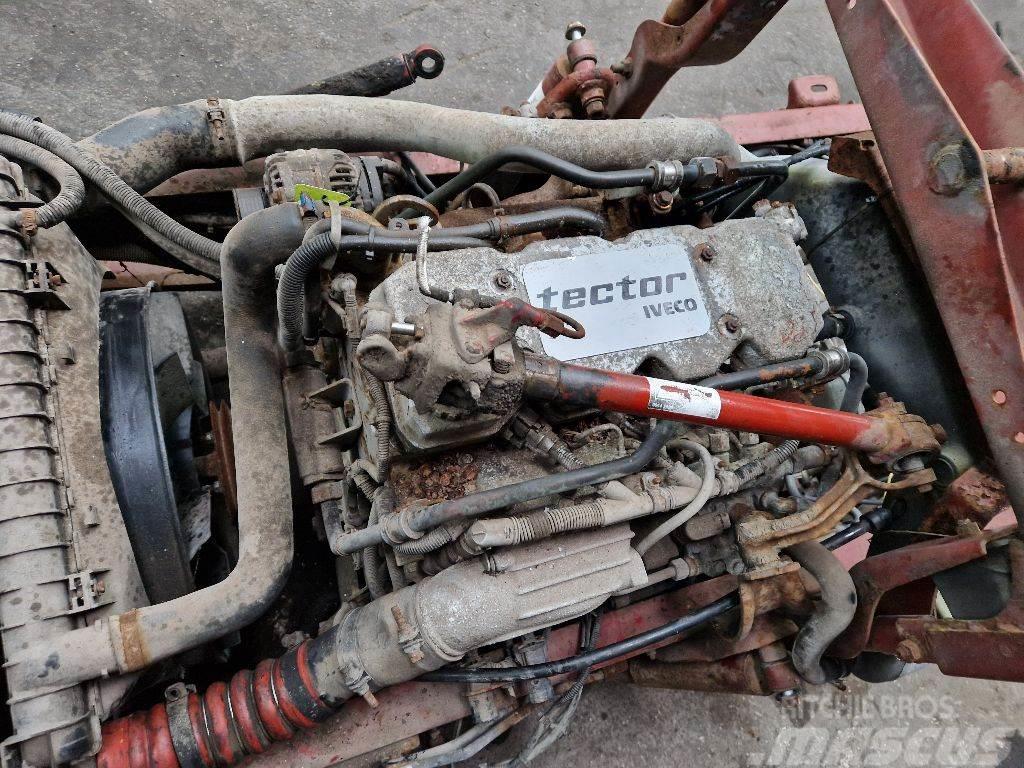 Iveco TECTOR F4AE0481C Motorji
