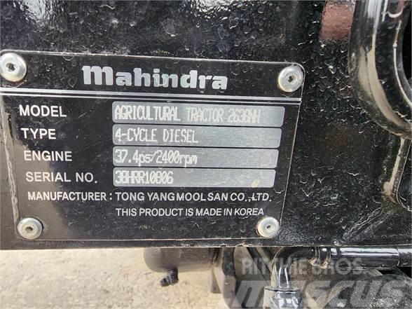 Mahindra 2638 HST Traktorji