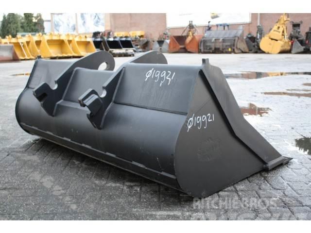  Ditch Cleaning Bucket NGE 2 33 220 Žlice