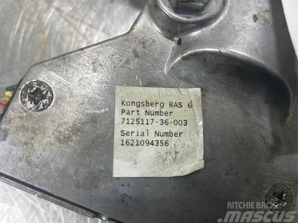 New Holland W110C-Case 7125117-Kongsberg BAS 6-Gas pedal Kabine in notranjost