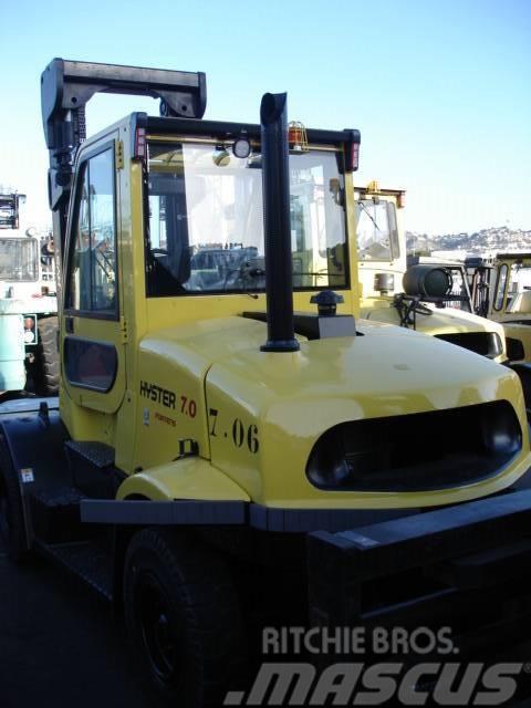 Hyster H 7.0 FT Port material handlers
