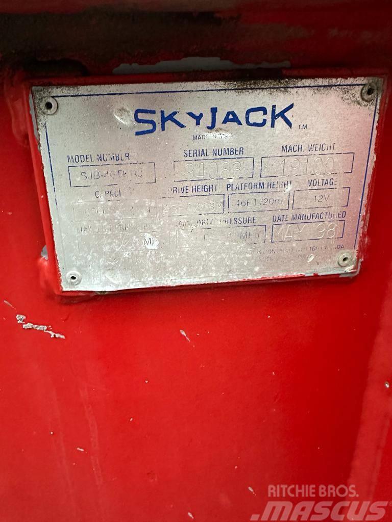 SkyJack SJ KB 46TK-RJ Zglobne dvižne ploščadi