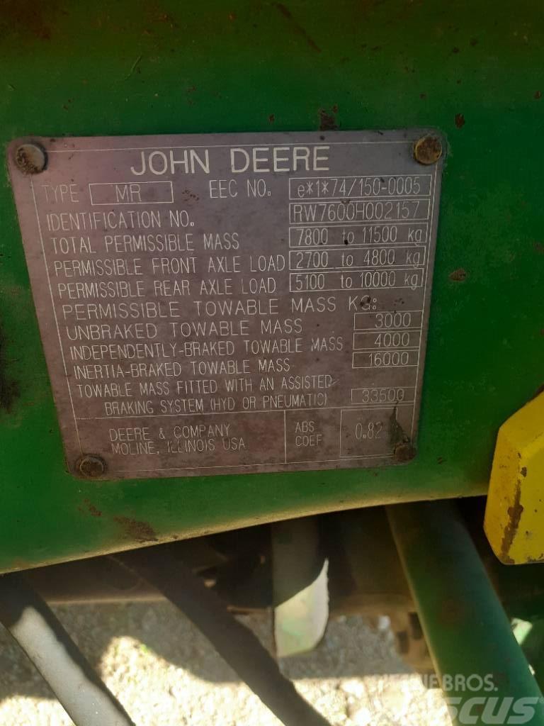 John Deere 7600 Traktorji