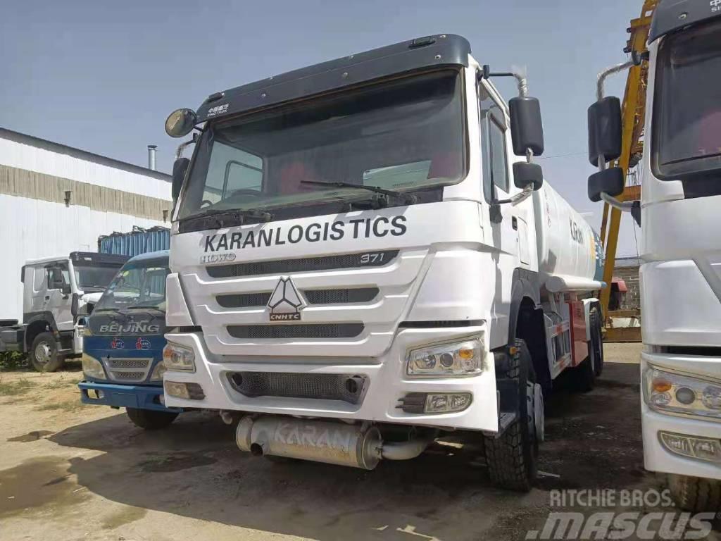 Howo 6*4 371 24m³ Fuel Tank Truck Drugo