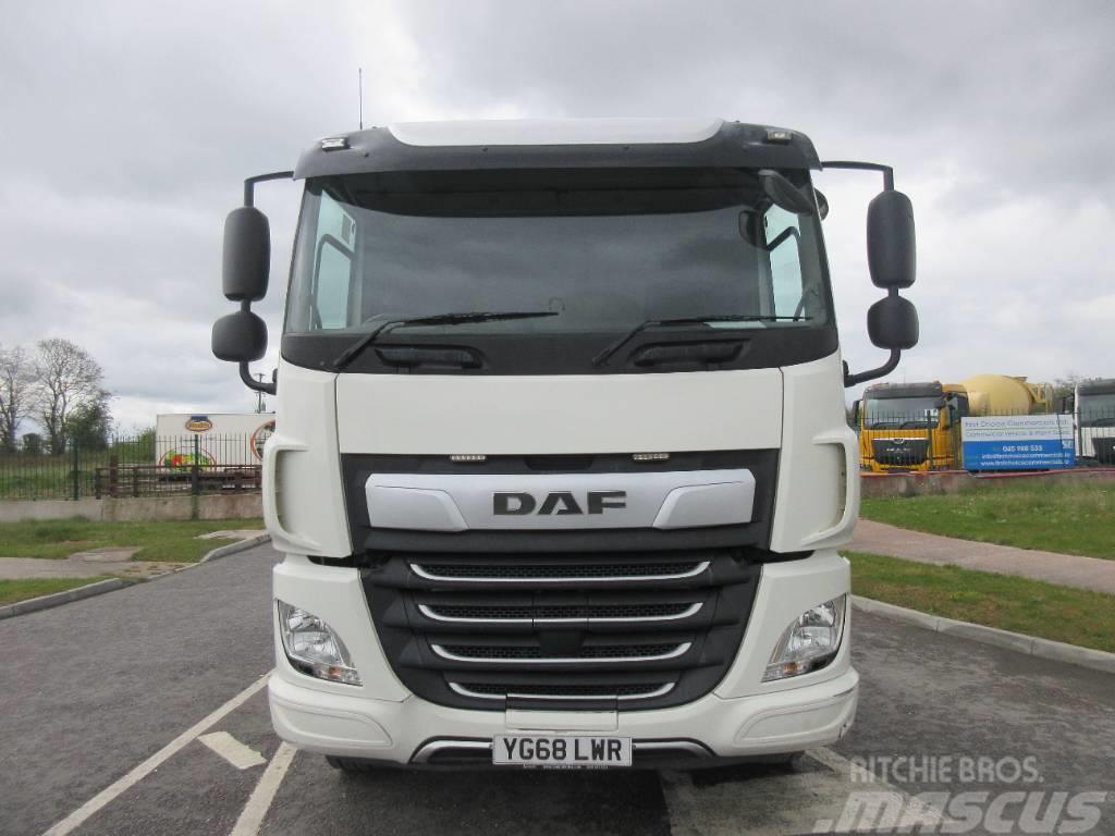 DAF CF450 Tovornjaki za prevoz avtomobilov z vitlom