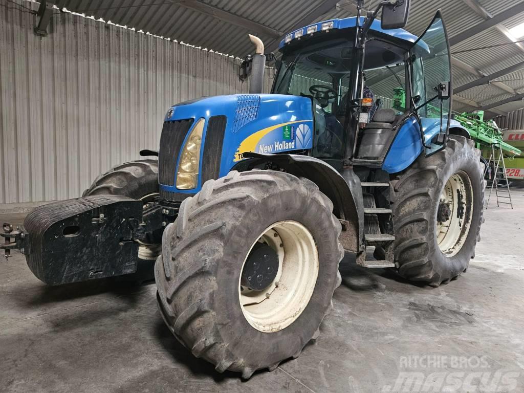 New Holland TG 210 Traktorji