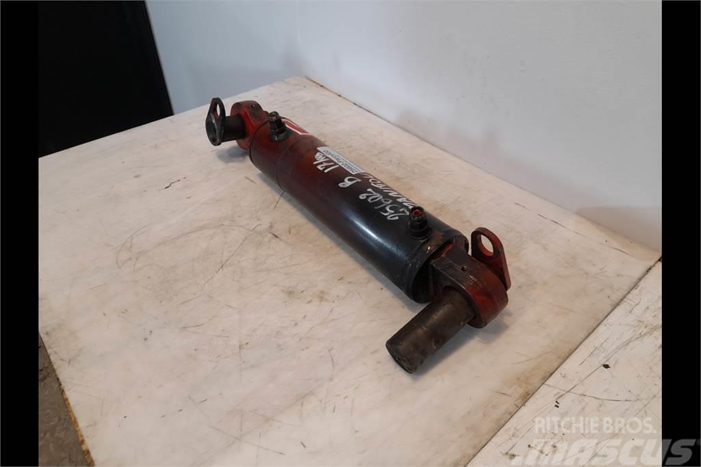 Manitou 1340 Hydraulic Cylinder Hidravlika