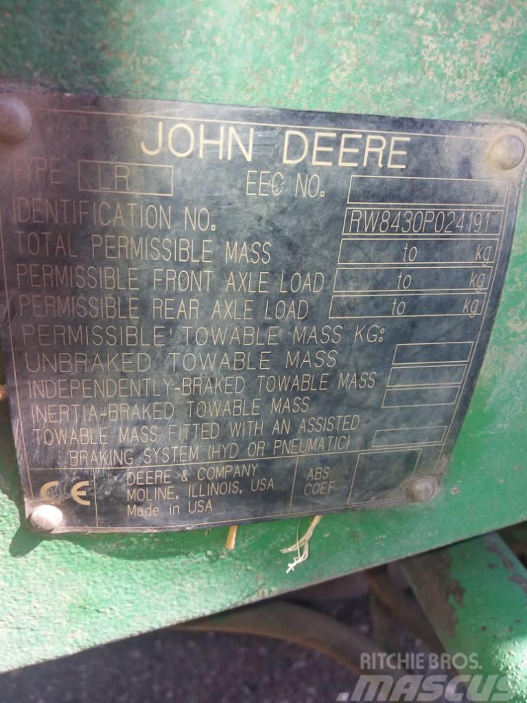 John Deere 8430 Traktorji