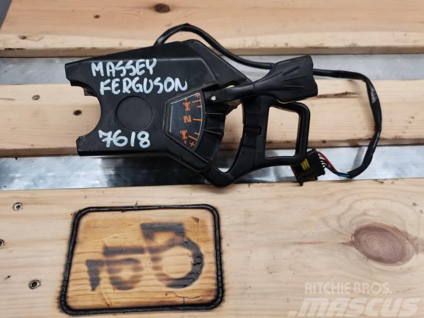 Massey Ferguson 7620 travel direction switch Kabine in notranjost