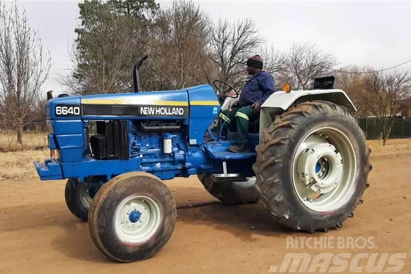 New Holland 6640 Tractor Traktorji