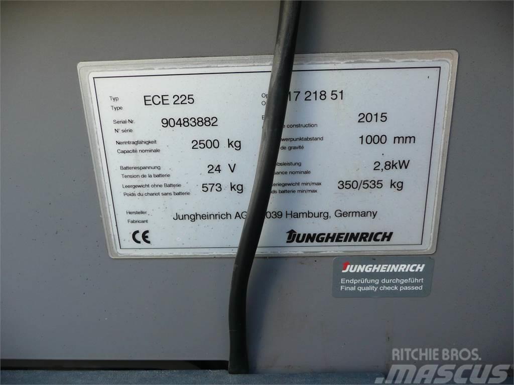 Jungheinrich ECE 225 2380x510mm Nizko dvižni komisionirni viličar