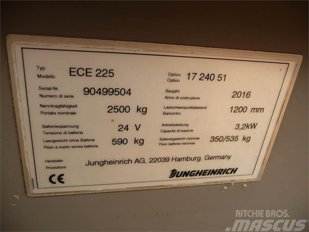 Jungheinrich ECE 225 2400x510mm Nizko dvižni komisionirni viličar