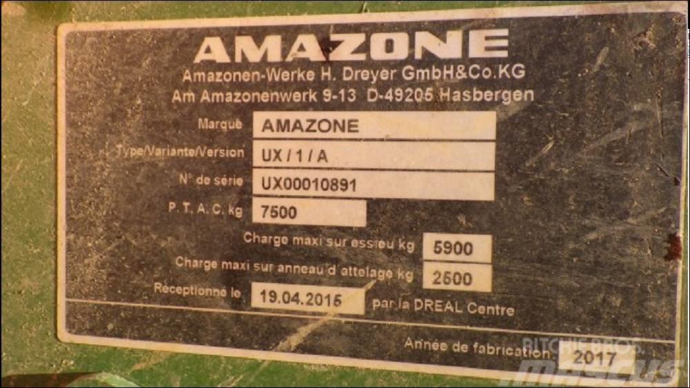 Amazone UX 3200 Special Vlečne škropilnice