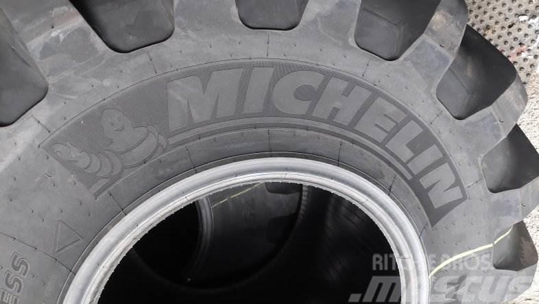 Michelin RENKAAT Xbib 750/65R26 Gume, kolesa in platišča