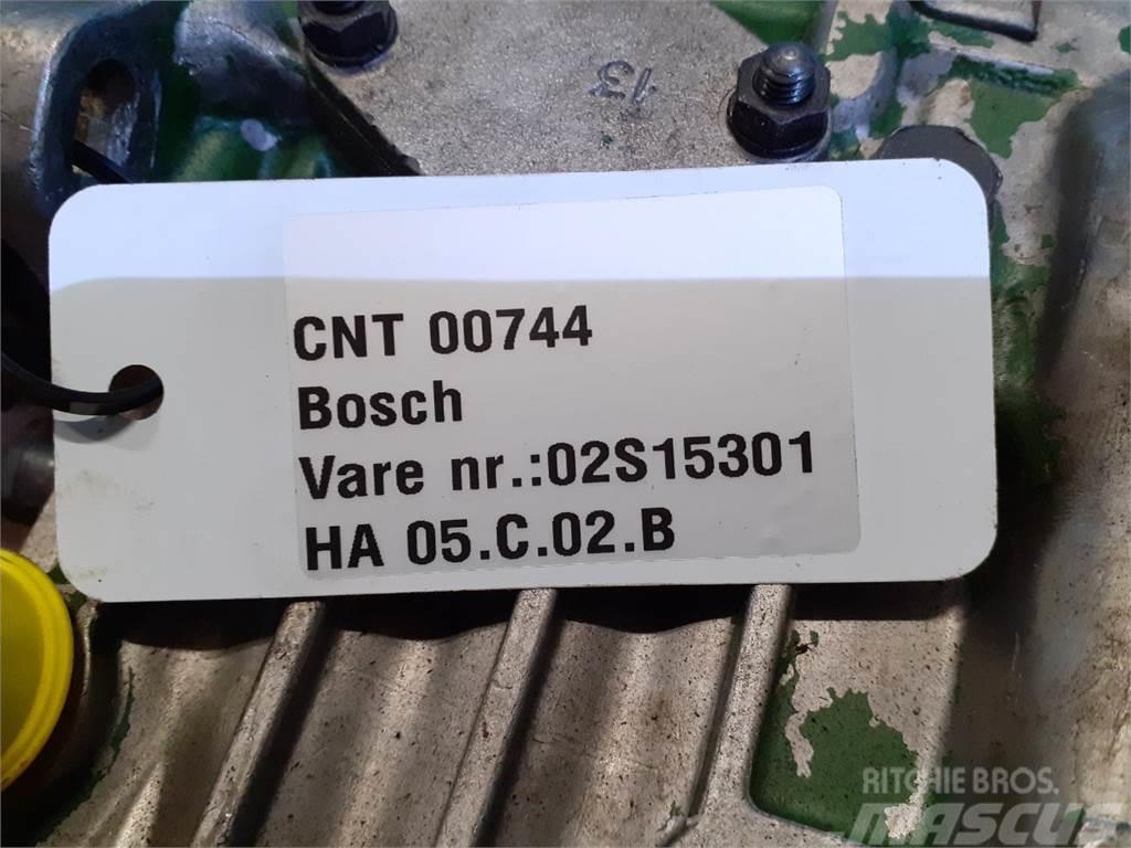 Bosch Brændstofpumpe 02S15301 Motorji