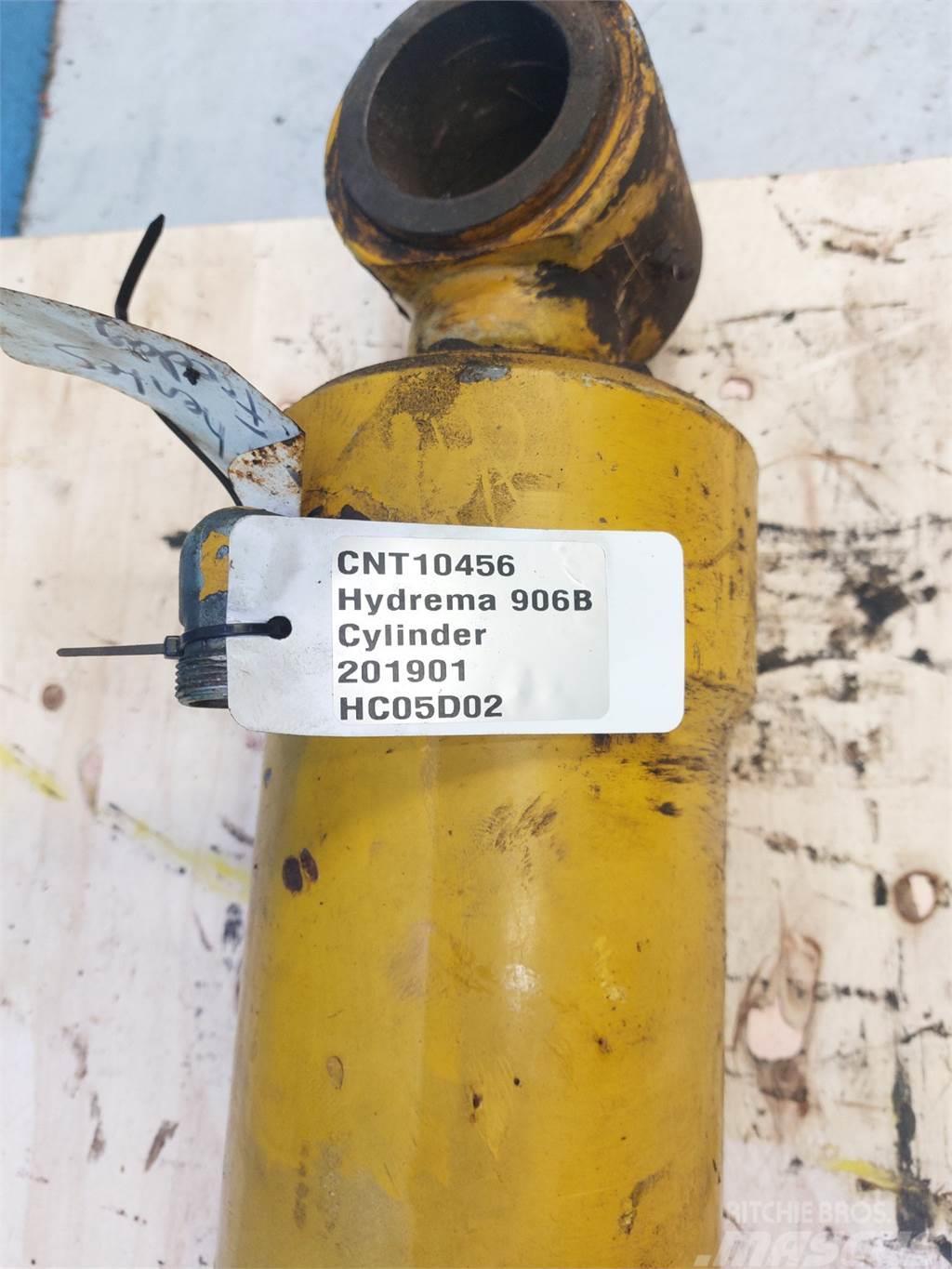 Hydrema 906B HæveCylinder 201901 Boom in dipper roke