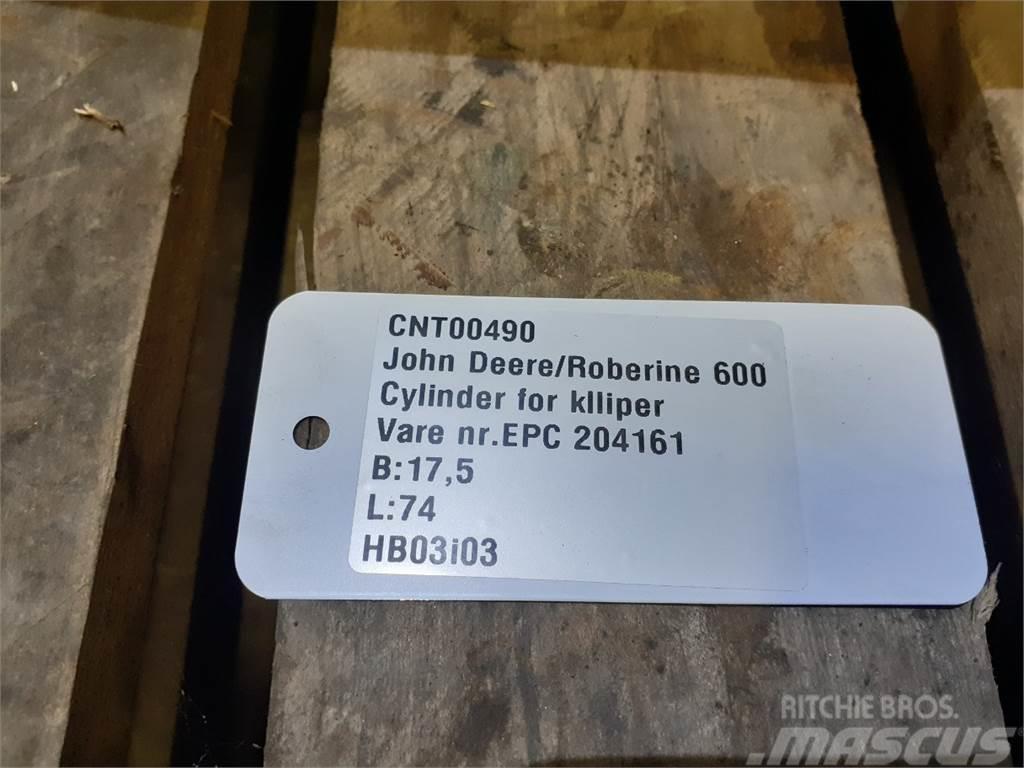 John Deere 900 Robotske kosilnice