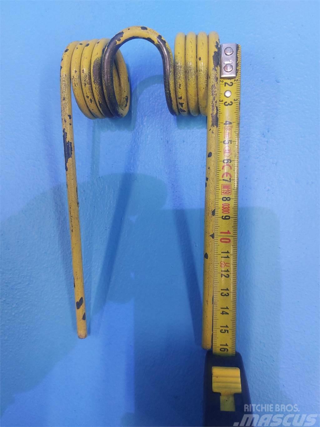  Pick-up Fjedre (19stk) Længde 17cm-Bredde 7.5cm. Drugi kmetijski stroji