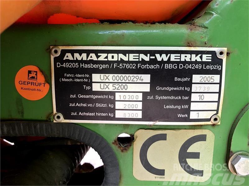 Amazone UX5200 24 meter med bom styring Vlečne škropilnice