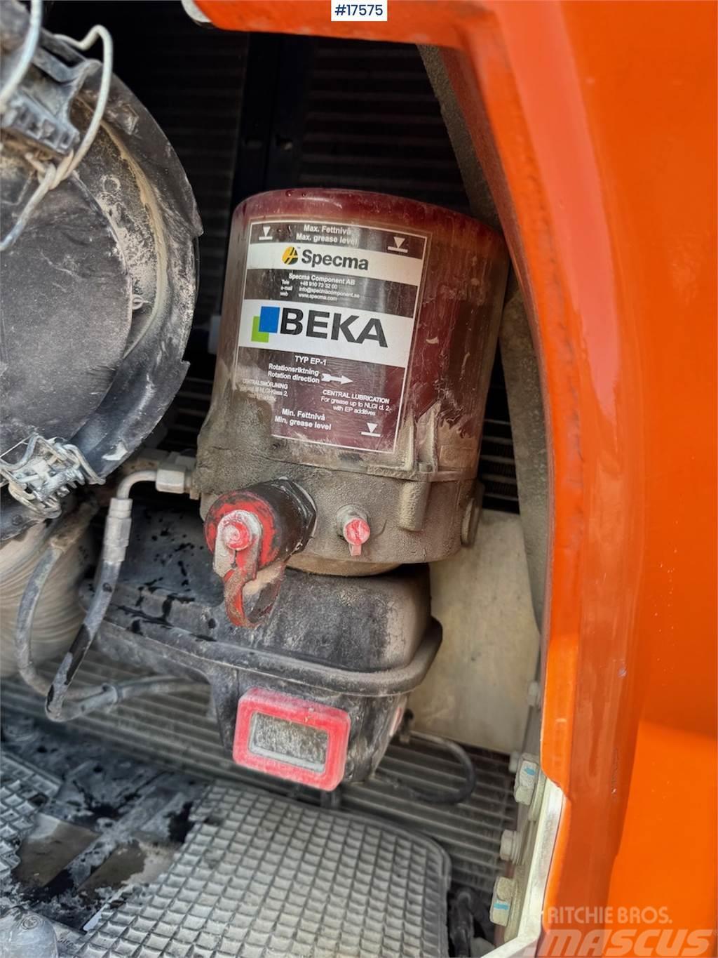 Doosan DX140LCR-5 Crawler excavator w/ tilt and 2 buckets Bagri goseničarji