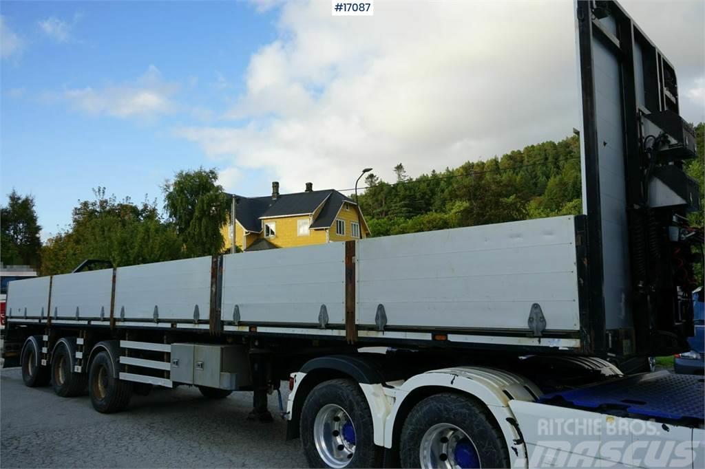 HRD Rettsemi with Tridec steering and 7,5 m extension. Druge polprikolice
